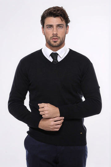 Black V-Neck Slim Fit Jumper – Wessi