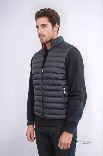 Black Reversible Slim Fit Quilted Gilet – Wessi